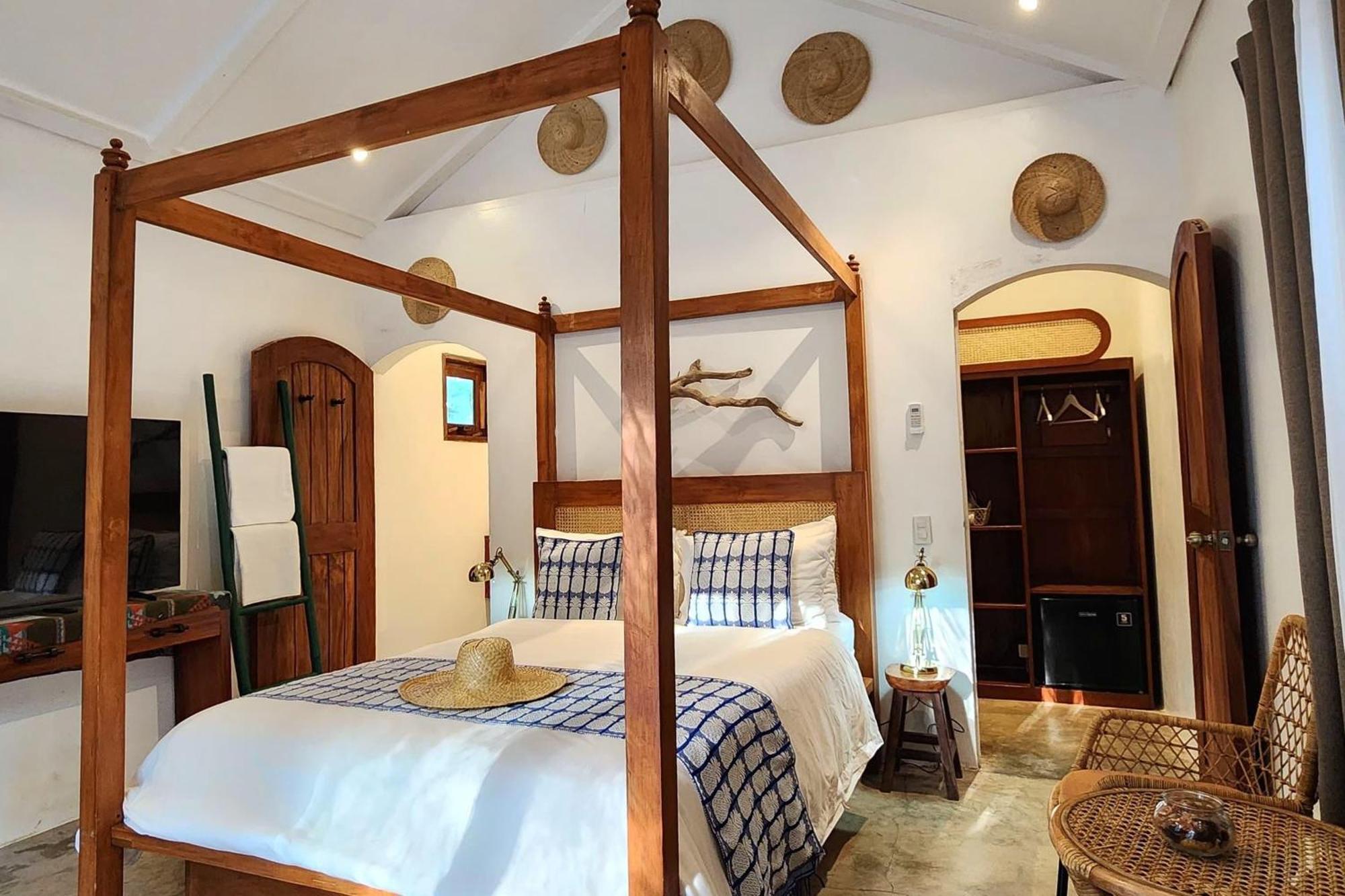 Sirom Beach House Tambobong Extérieur photo