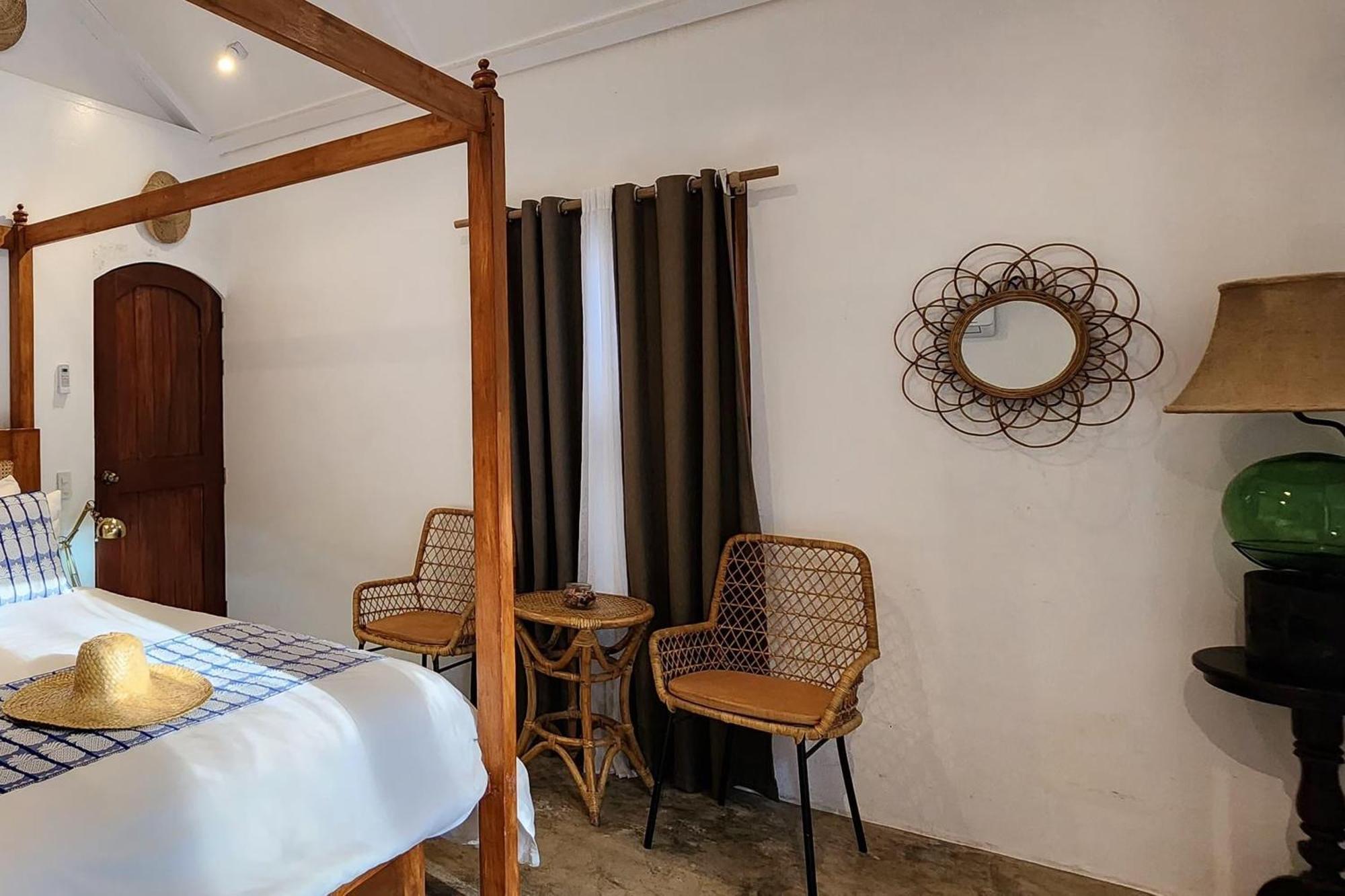 Sirom Beach House Tambobong Extérieur photo