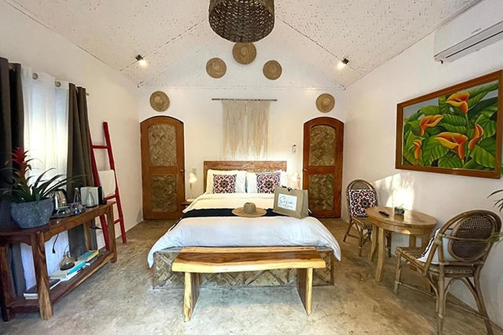 Sirom Beach House Tambobong Extérieur photo