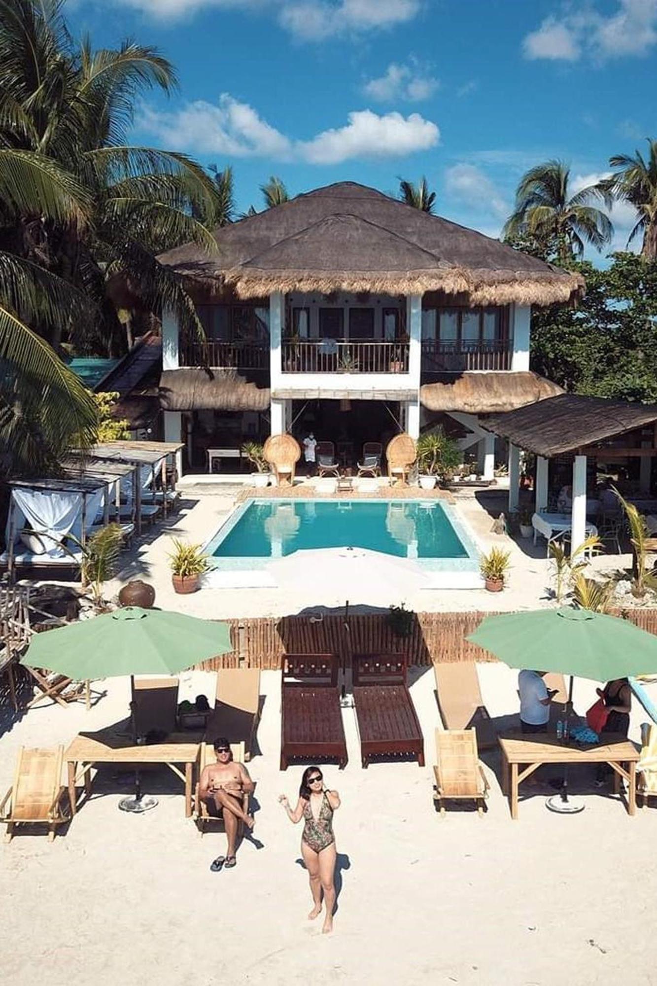 Sirom Beach House Tambobong Extérieur photo